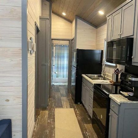 Surf City 2Br Park Home With Waterfront View And Parking ภายนอก รูปภาพ