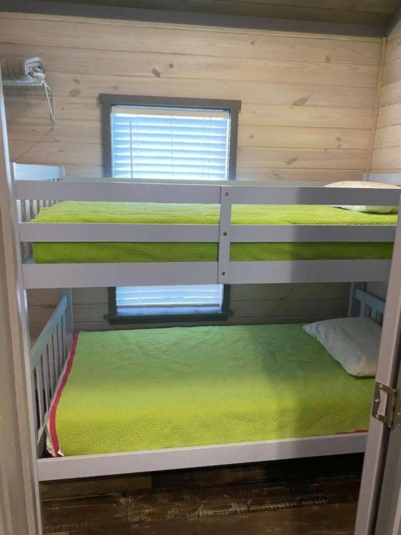 Surf City 2Br Park Home With Waterfront View And Parking ภายนอก รูปภาพ